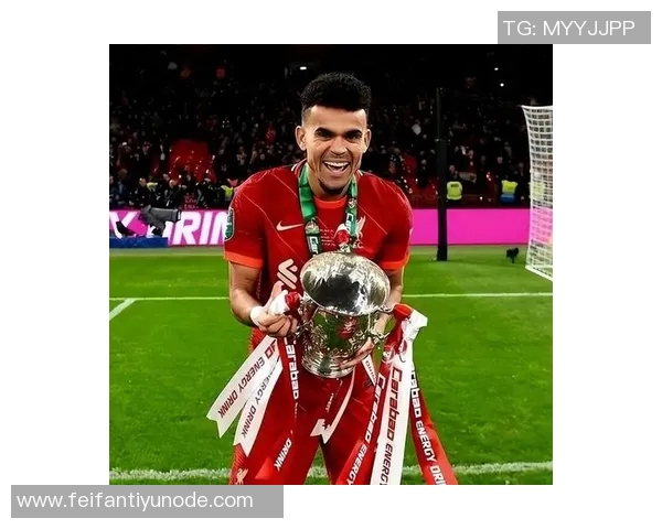 路易斯迪亚斯荣膺拜仁11月最佳球员展现卓越表现与进攻实力